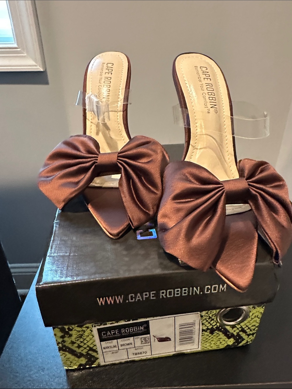 Cape Robbin Brown Satin Bow Heels